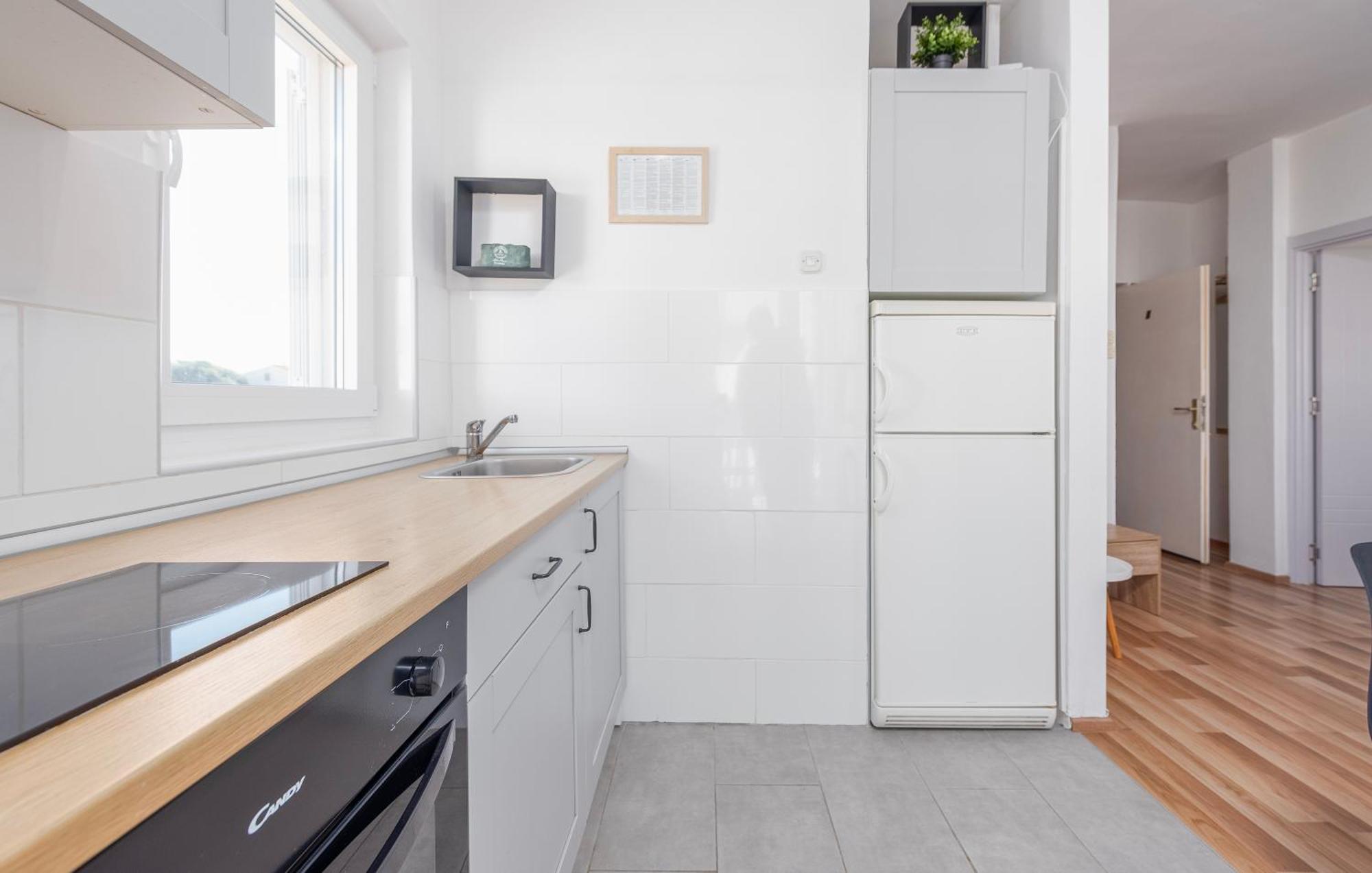 Apartman Iva Novalja Exterior photo